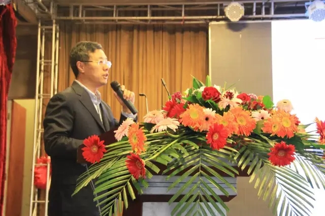 石油和化學(xué)工業(yè)規(guī)劃院石油化工處副處長白雪松 石油和化學(xué)工業(yè)規(guī)劃院石油化工處副處長白雪松