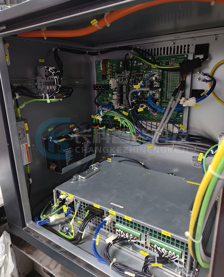 KUKA庫卡機(jī)器人KR C4 smallsize-2控制機(jī)柜 KUKA庫卡機(jī)器人KR C4 smallsize-2控制機(jī)柜