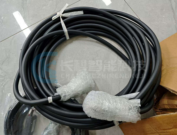 安川DX100機(jī)器人MH-80動力纜HW1270736-15 HW1270737-15 安川DX100機(jī)器人MH-80動力纜HW1270736-15 HW1270737-15